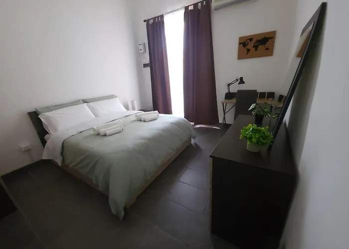 Giovenchi\'S Apartment